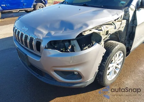 2019 Jeep Cherokee Latitude Fwd z USA, uszkodzony, nr VIN 1C4PJLCB7KD269425
